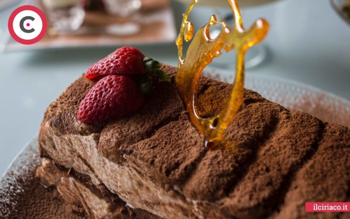 tiramisu fragola