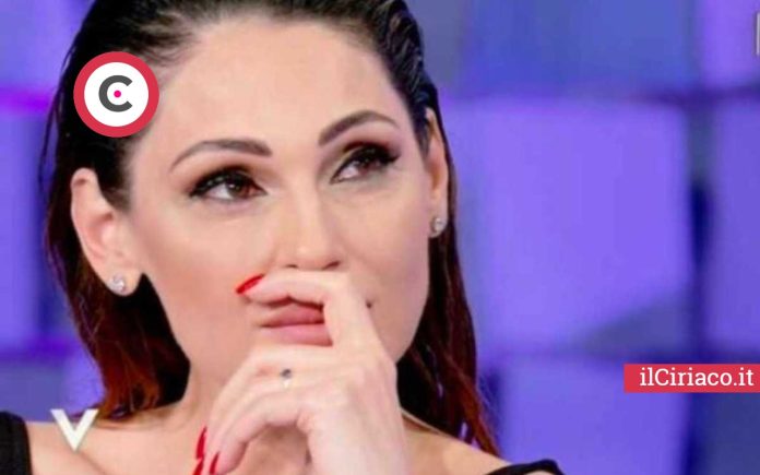 Anna Tatangelo ilCiriaco.it