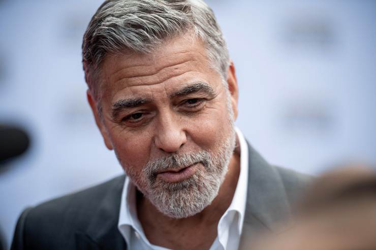 George Clooney, per amore ha dovuto fare un gesto del tutto inaspettato 1 Clooney clamoroso gesto amoroso