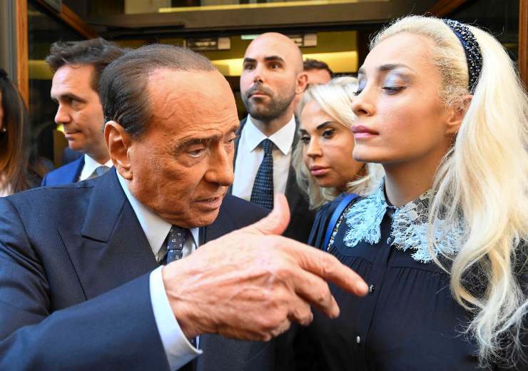 Marta Fascina chiusa in un silenzio dopo la morte di Berlusconi
