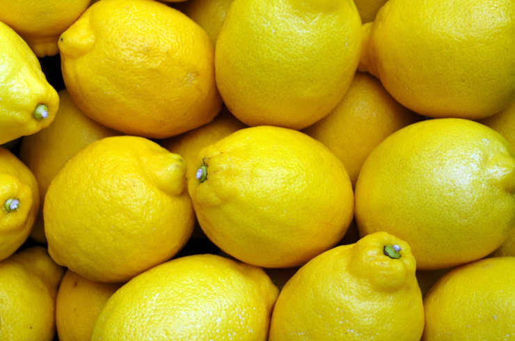 Limoni contro lo sporco