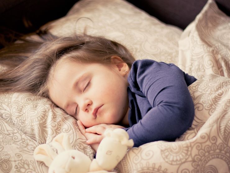 come far addormentare subito bambini anche se sono agitati consigli esperti