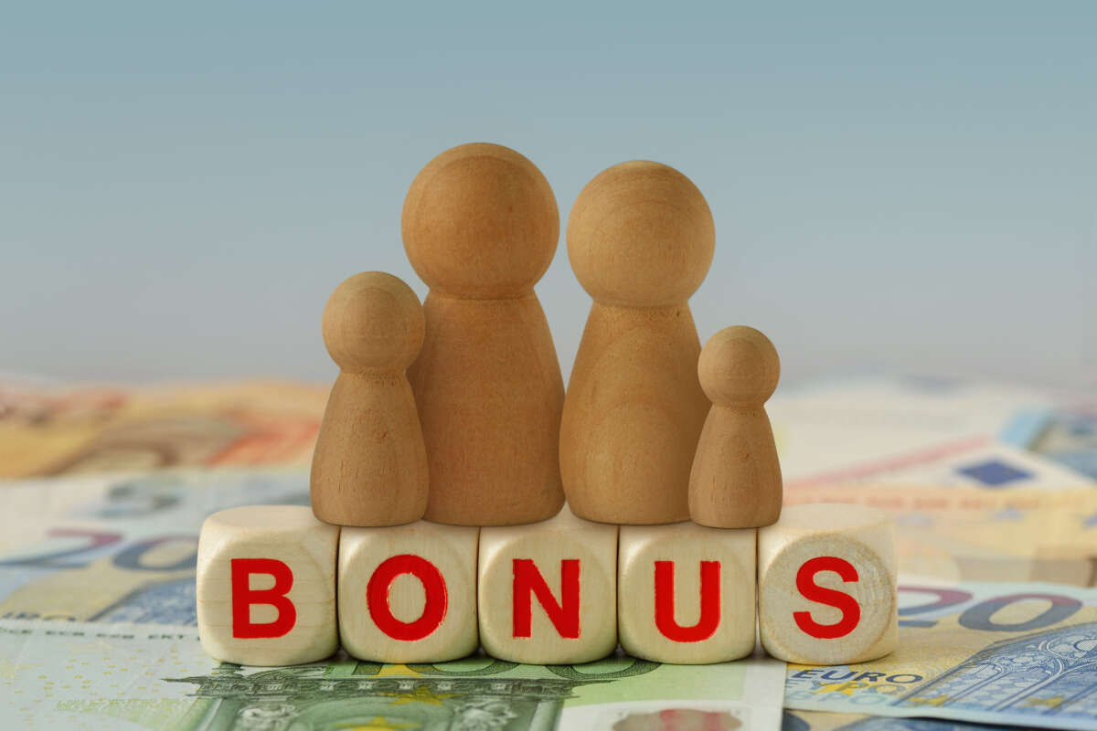 Accedi al bonus da 1049 euro
