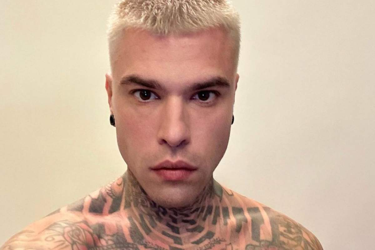 Fedez spende una fortuna per un accessorio